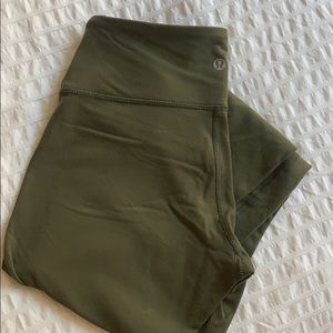 Lululemon Wunder Under Leggings